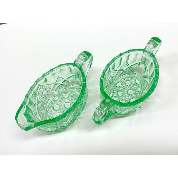 Green UV Glow Sugar and Creamer Set, Depression Era L. E. Smith Uranium Glass - Picture 6 of 7